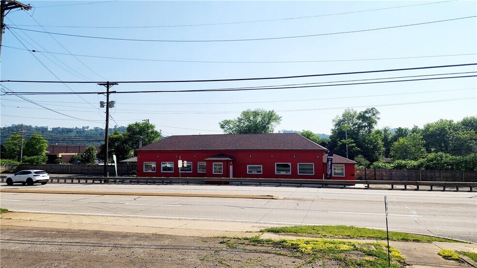 More Photos Of 99 Ohio River Blvd, Leetsdale Fast Food For Sale