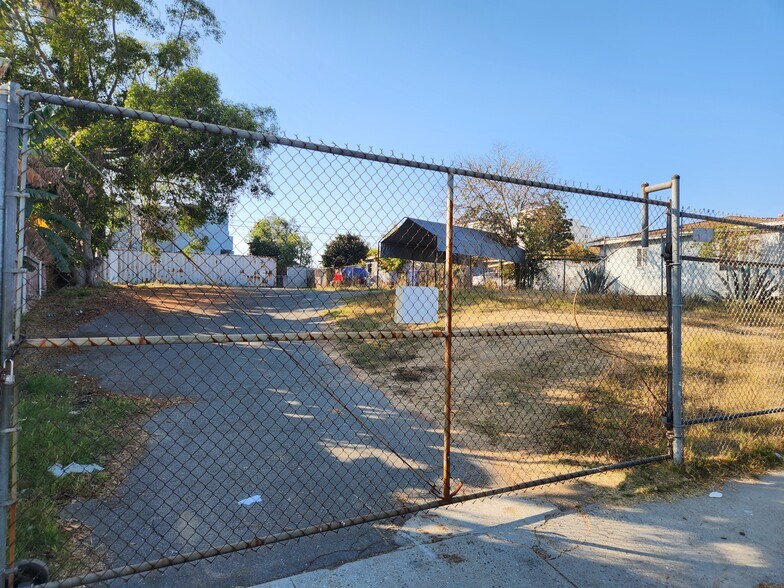 More Photos Of 25533 Frampton ave, Harbor City Land For Sale