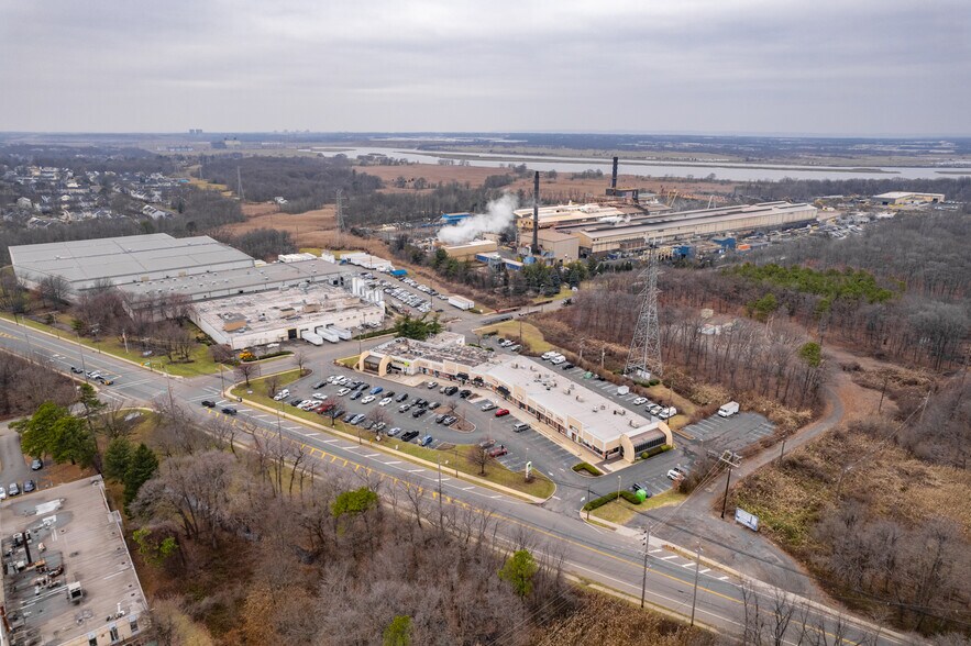 More Photos Of 881 Main St, Sayreville Freestanding For Sale