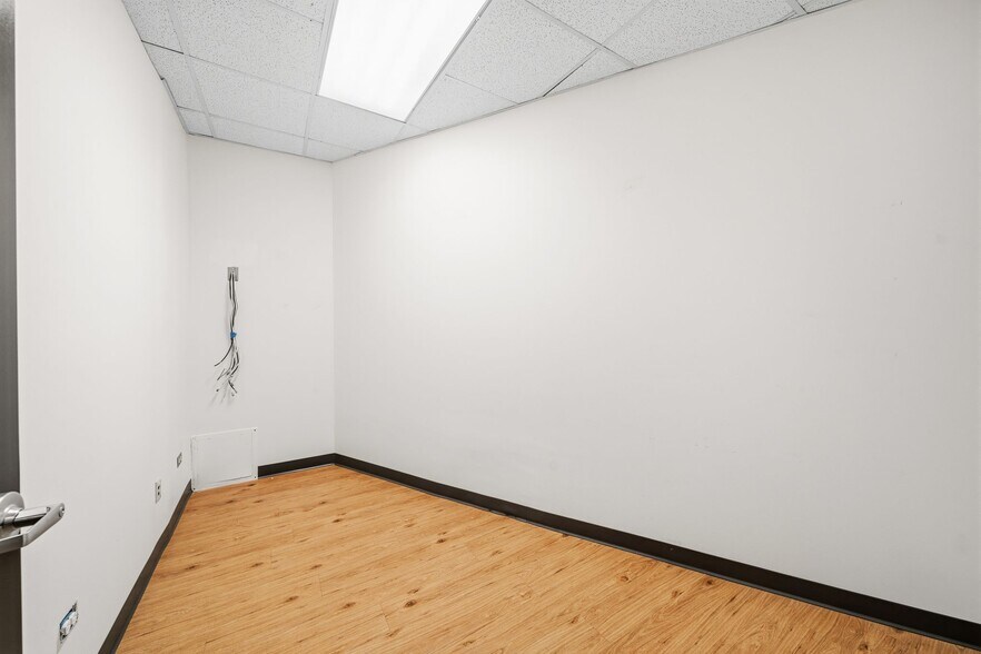 More Photos Of 6059 S Ashland Ave, Chicago Freestanding For Lease