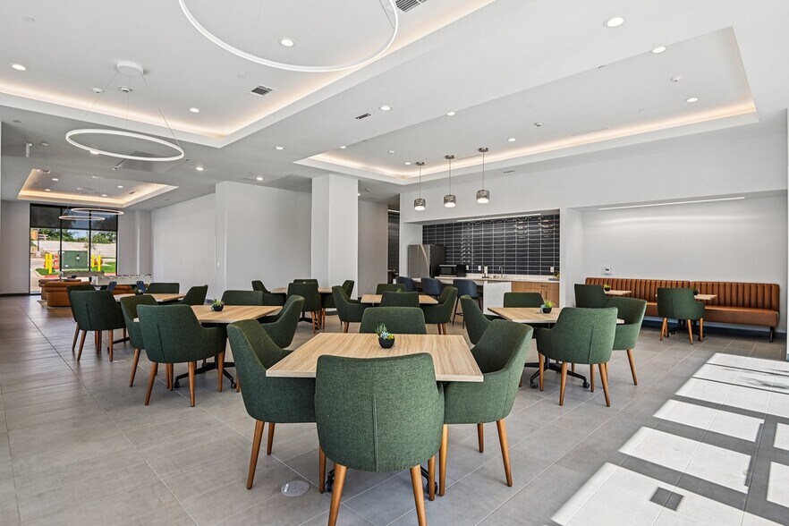 More Photos Of 4830 E Rosedale St, Fort Worth Apartments For Lease