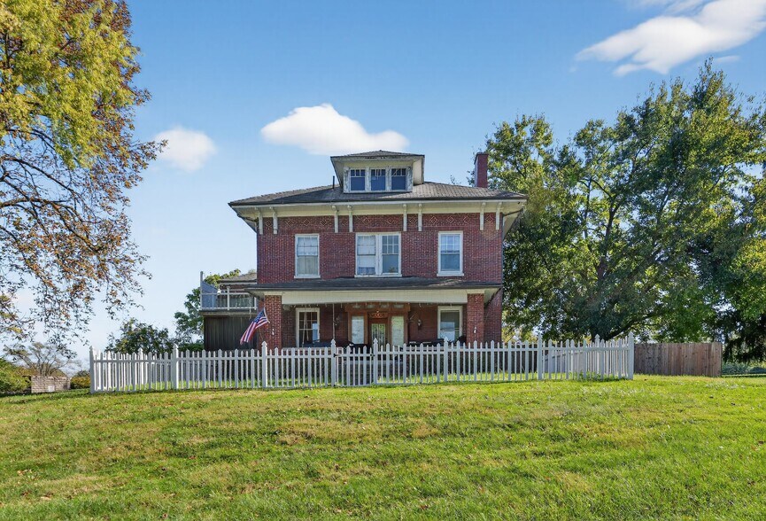 More Photos Of 1918 Mechanicsburg Rd, Springfield Rehabilitation Center For Sale