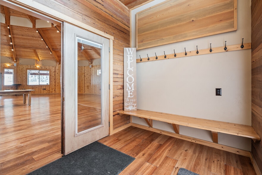 More Photos Of 1845 Hodgson Rd, Whitefish Hotel For Sale