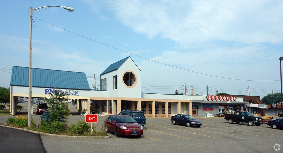 More Photos Of 2827 W 26th St, Erie Freestanding For Lease