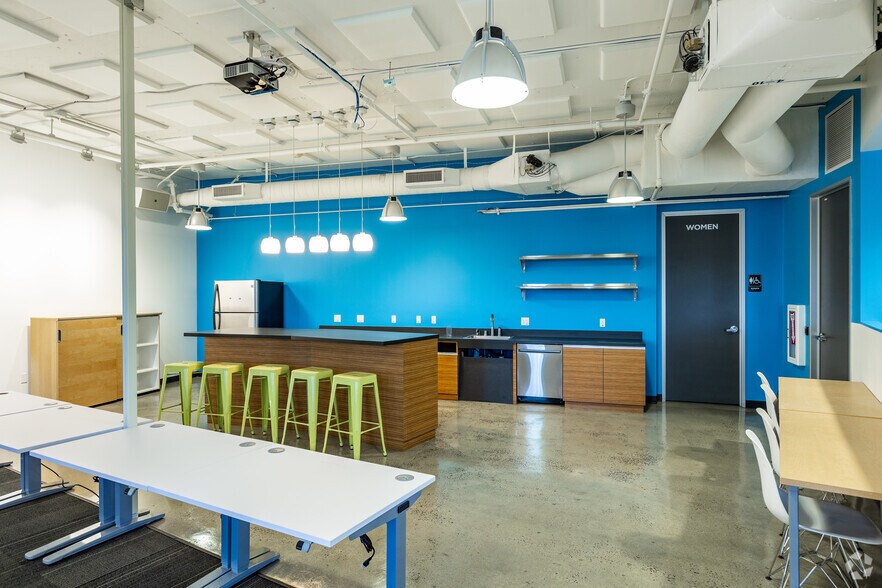 More Photos Of 100 S Ellsworth Ave, San Mateo Medical For Lease