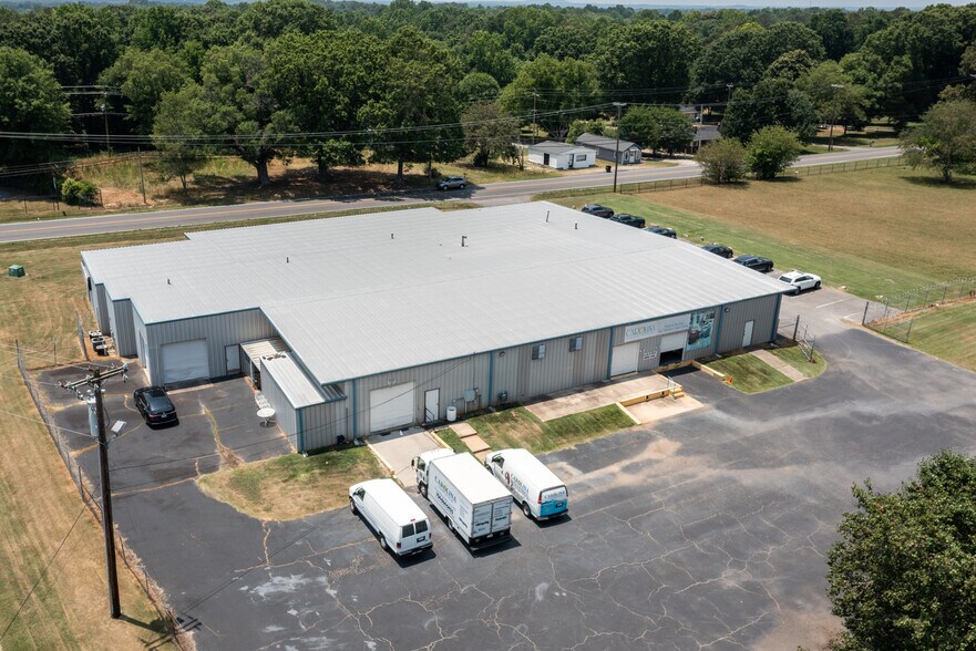 More Photos Of 5211 Union Rd., Gastonia Warehouse For Sale