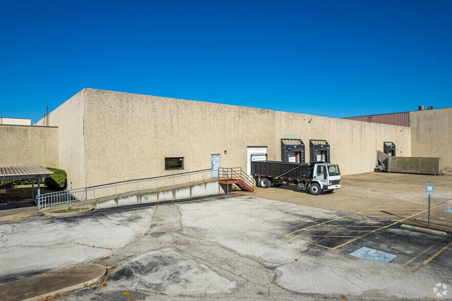 More Photos Of 1700 Columbian Club Dr, Carrollton Manufacturing For Sale