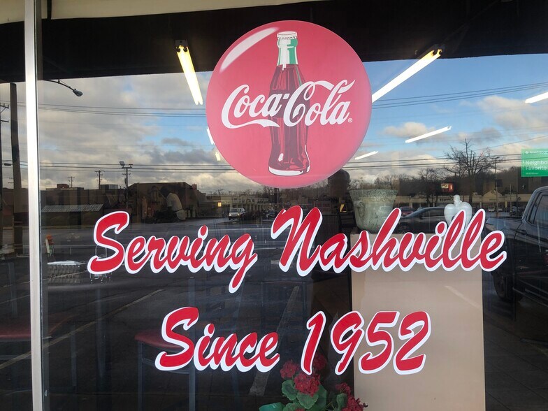 More Photos Of 306 E Thompson Ln, Nashville Freestanding For Sale