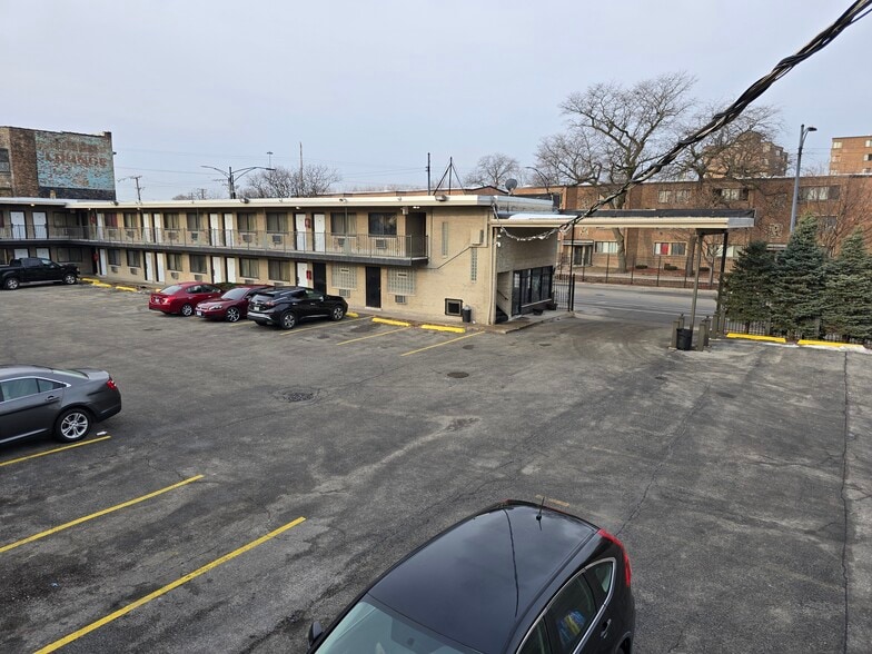 More Photos Of 6535 S King Dr, Chicago Hotel For Sale