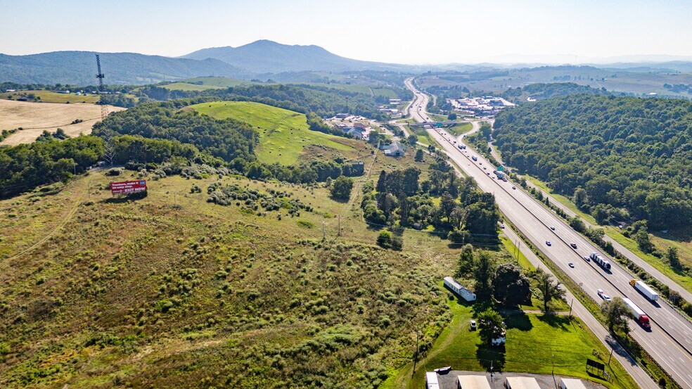 More Photos Of 2484 E Lee Hwy, Wytheville Land For Sale