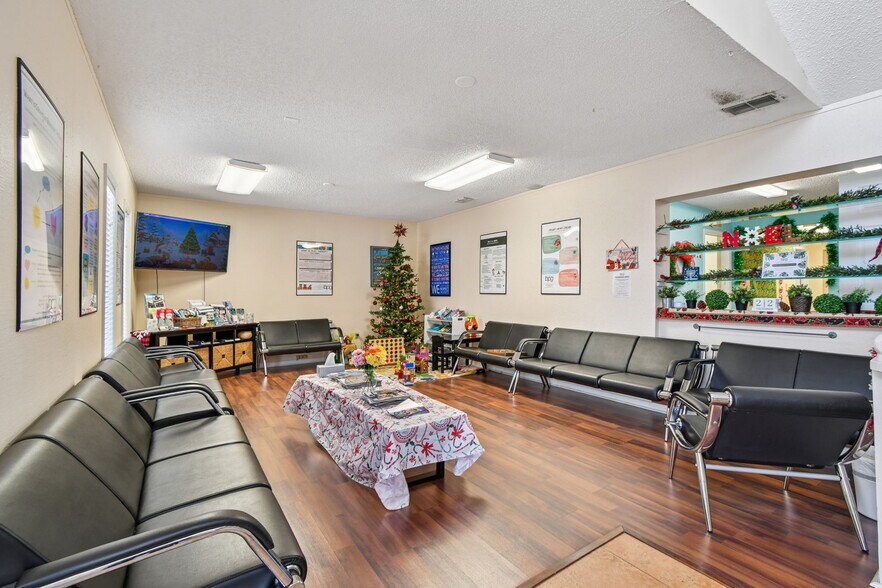 More Photos Of 108 4th Ave S, Safety Harbor Office For Sale