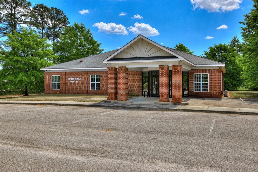 Primary Photo Of 1466 Columbia Hwy N, Aiken Medical For Sale