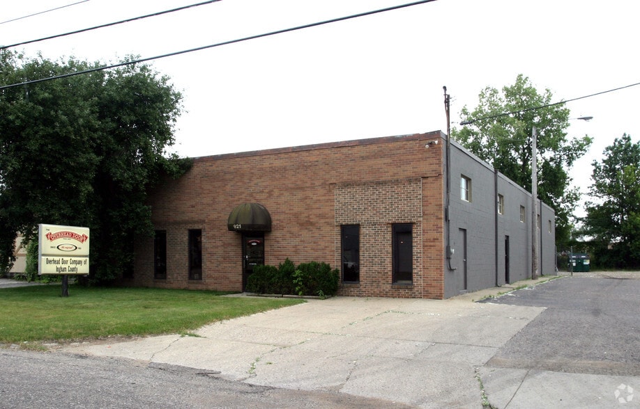 More Photos Of 921 Terminal Rd, Lansing Warehouse For Sale