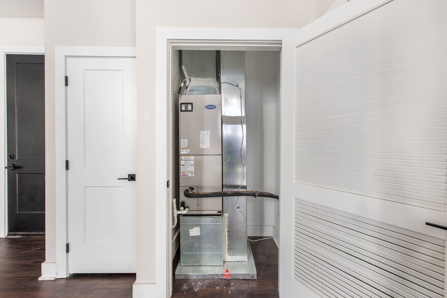 More Photos Of 5250 Wayne Ave, Philadelphia Apartments For Sale