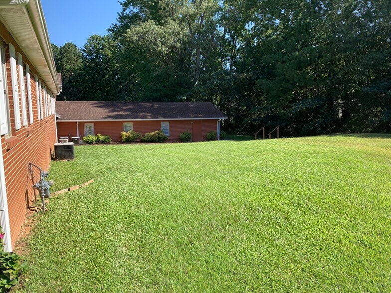 More Photos Of 5069 Highpoint Rd, Union City Religious Facility For Sale