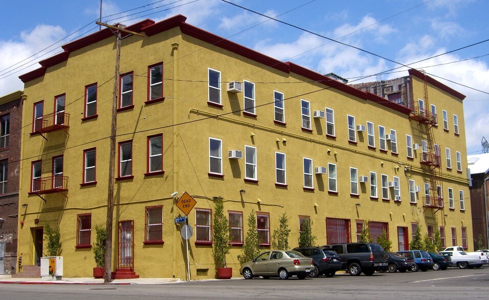 More Photos Of 720-726 Santa Fe Ave, Los Angeles Warehouse For Lease