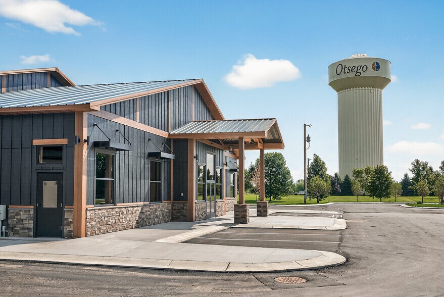 More Photos Of 7040 Kaeding Ln NE, Albertville Industrial For Sale