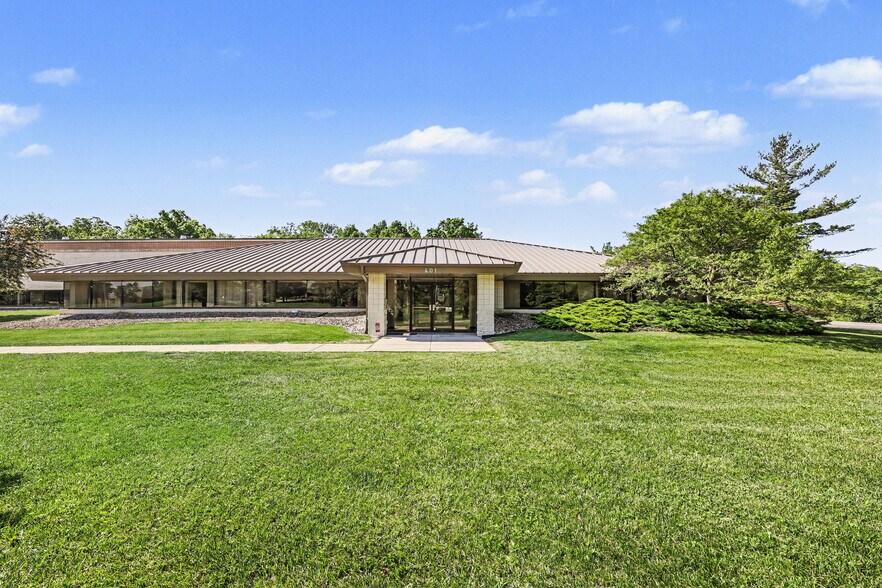 Primary Photo Of 401 W Morgan Rd, Ann Arbor Research And Development For Sale