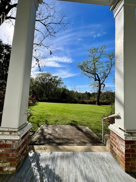 More Photos Of 85 Carmel Church Rd, Natchez Religious Facility For Sale
