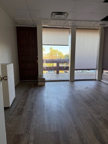 More Photos Of 1000 S Palm Canyon Dr, Palm Springs Medical For Lease