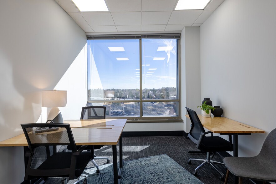 More Photos Of 8400 E Crescent Pky, Greenwood Village Coworking Space