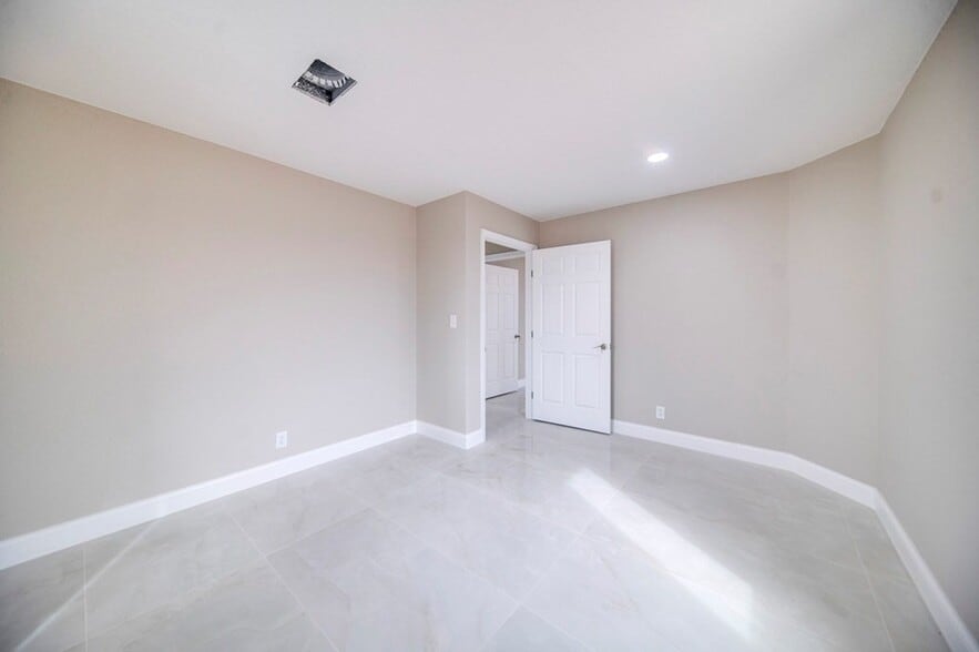 More Photos Of 14480 W I-20, Odessa Industrial For Sale