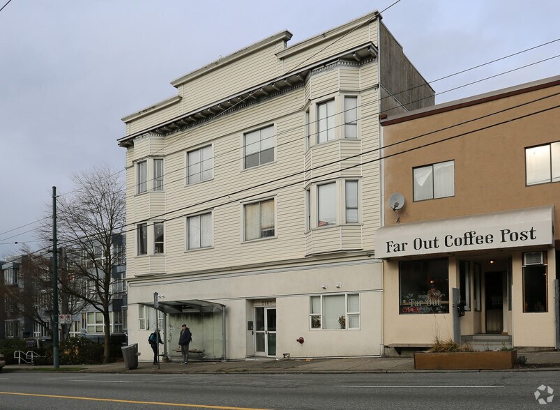 More Photos Of 2163-2167 Dundas St, Vancouver Apartments For Sale