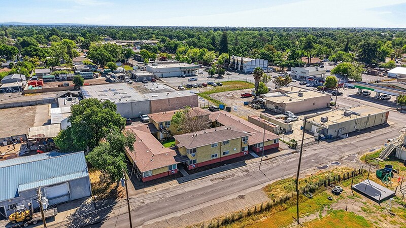 More Photos Of 6820 7th Ave, Rio Linda Apartments For Sale