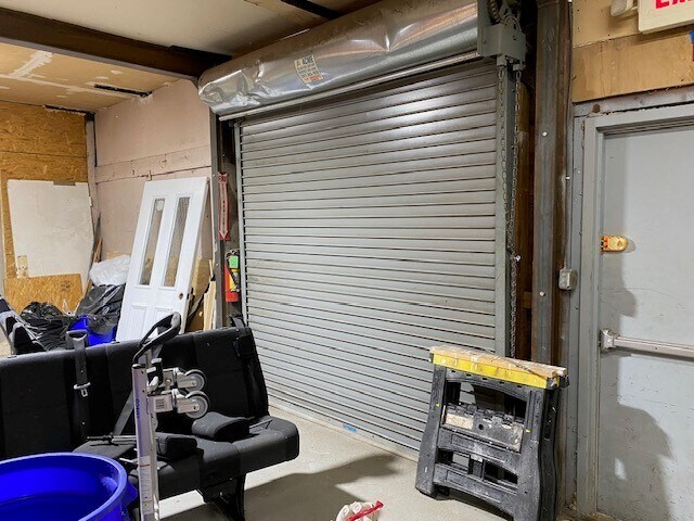 More Photos Of 187 W Fort Lee Rd, Bogota Industrial For Lease