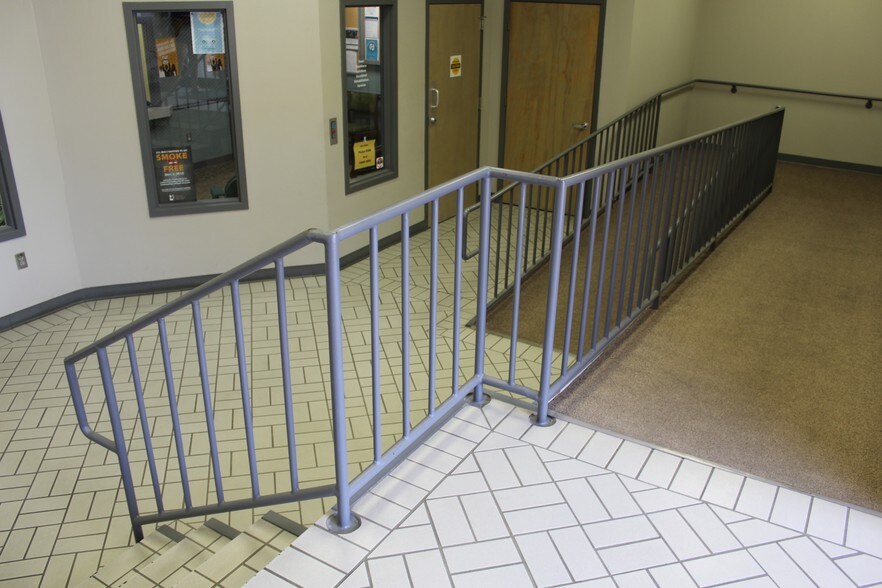 More Photos Of 717 Franklin Ave, Waco Office For Lease