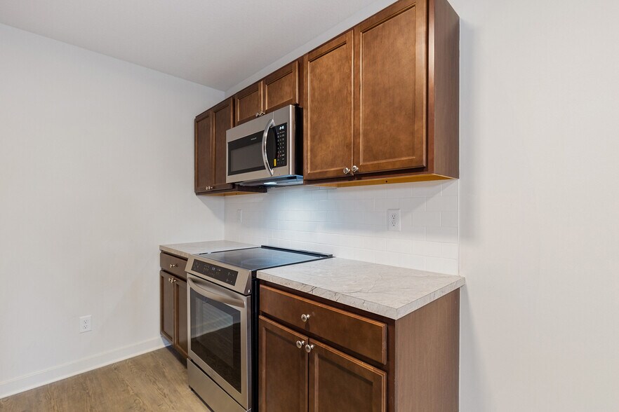 More Photos Of 3212-3244 S. Victoria St, Wichita Apartments For Sale
