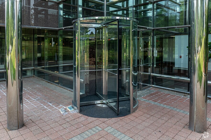 More Photos Of 175 Capital Blvd, Rocky Hill Coworking Space