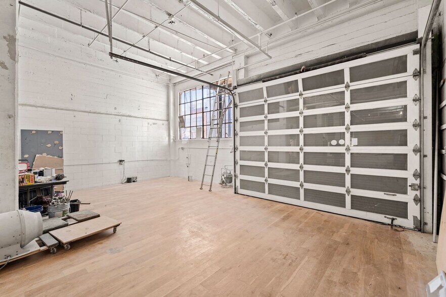 More Photos Of 19 Heron St, San Francisco Warehouse For Lease