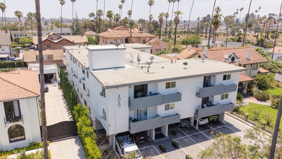 More Photos Of 2060 S Hobart Blvd, Los Angeles Multifamily For Sale