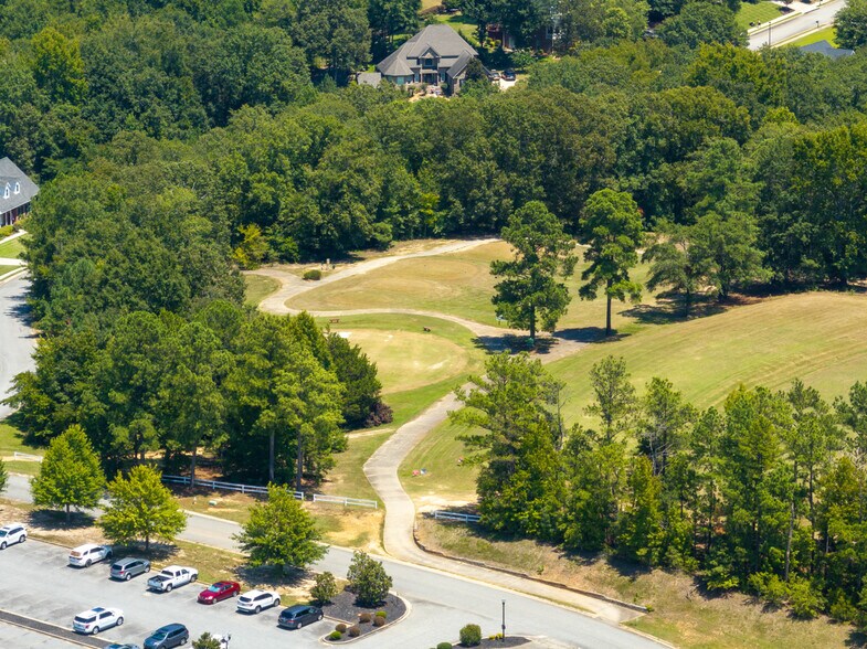 More Photos Of 128 Oakview Club Dr, Macon-Bibb Golf Course Driving Range For Sale