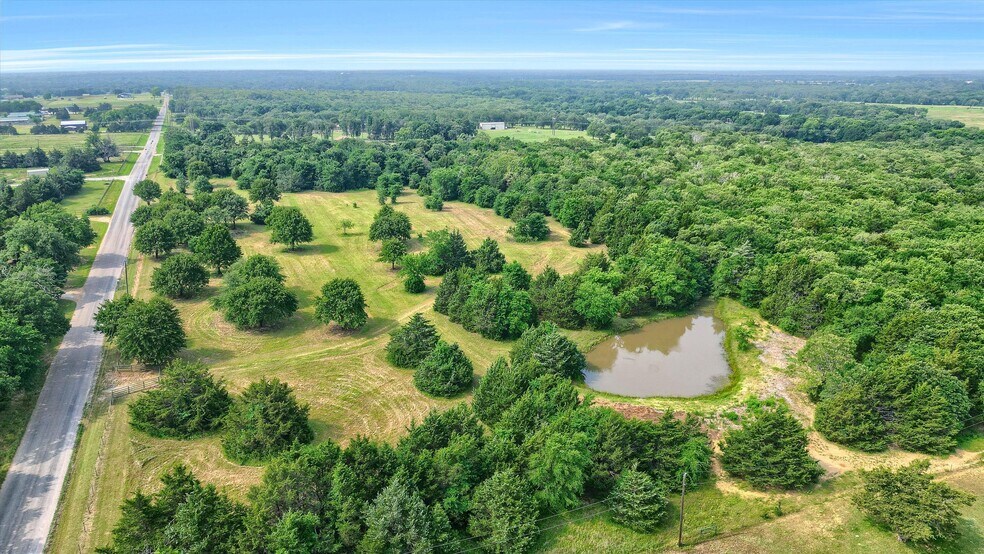 More Photos Of TBD W Line Road, Whitesboro Land For Sale