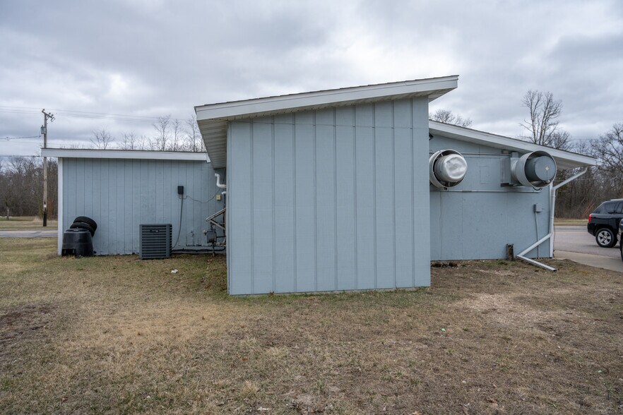 More Photos Of 1111 S Main St, Necedah Restaurant For Sale