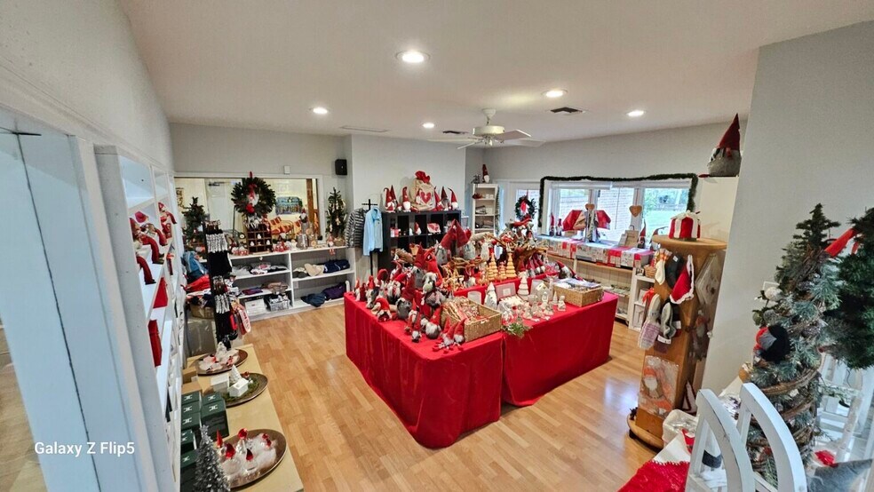 More Photos Of 4309 Young St, Pasadena Religious Facility For Sale