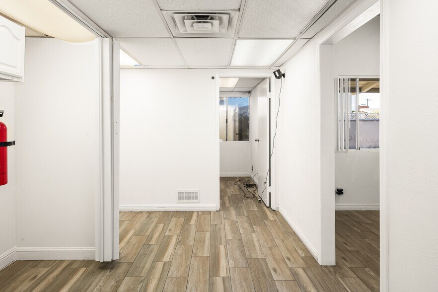 More Photos Of 620 S Euclid St, Anaheim Office For Sale