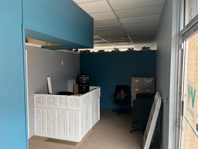 More Photos Of 101 W Grand River Ave, Williamston Storefront For Sale