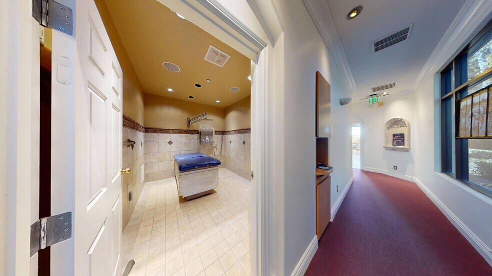 More Photos Of 1161 Puerta del Sol, San Clemente Medical For Lease