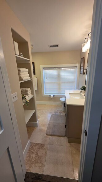 More Photos Of 241 S 5th St, Reading Apartments For Sale