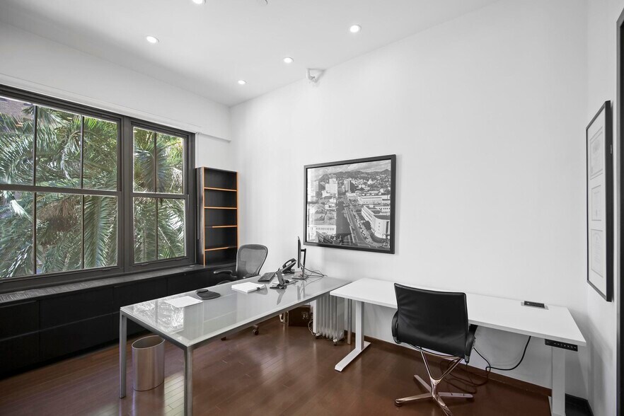 More Photos Of 1645 Vine St, Hollywood Loft Creative Space For Lease