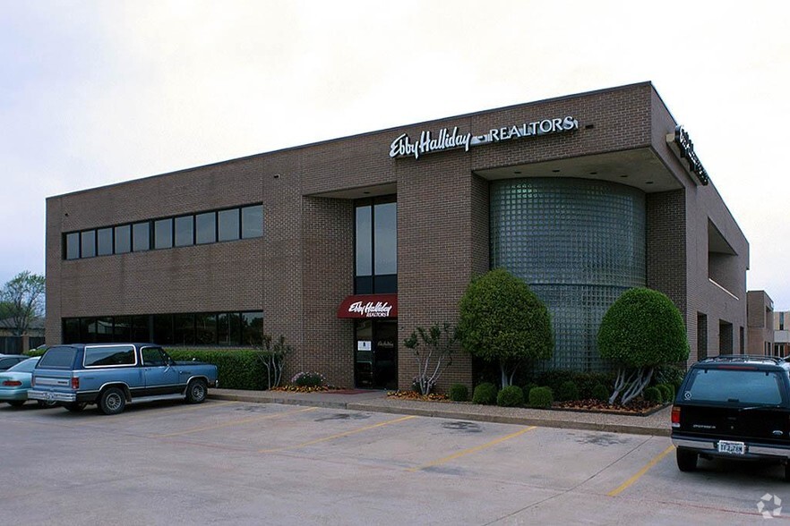 Primary Photo Of 515 N Cedar Ridge Dr, Duncanville Office For Lease