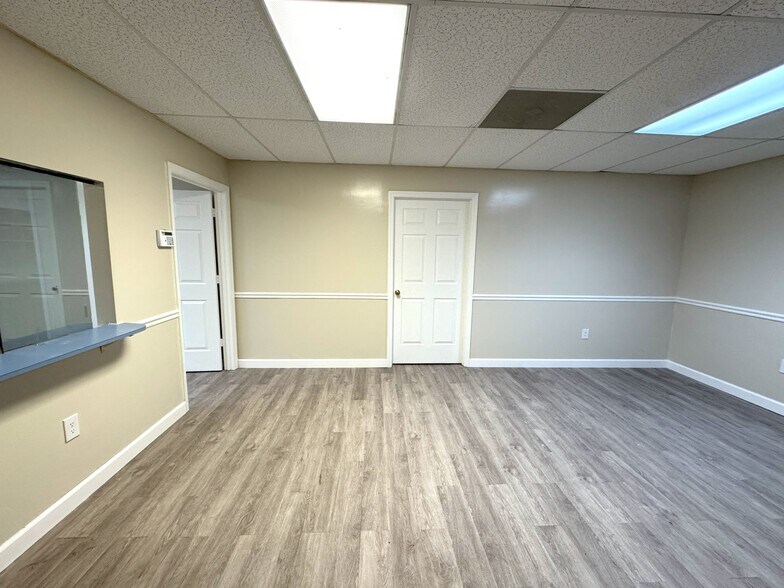 More Photos Of 170 S Barfield Hwy, Pahokee Medical For Lease
