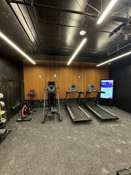 More Photos Of 1162 Broadway, New York Office For Lease
