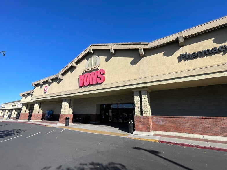 More Photos Of 400-450 S Ventura Rd, Oxnard Unknown For Lease