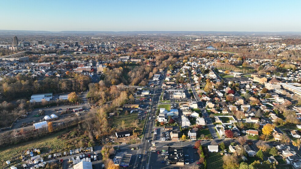 More Photos Of 1330 S 4th St, Allentown Land For Lease