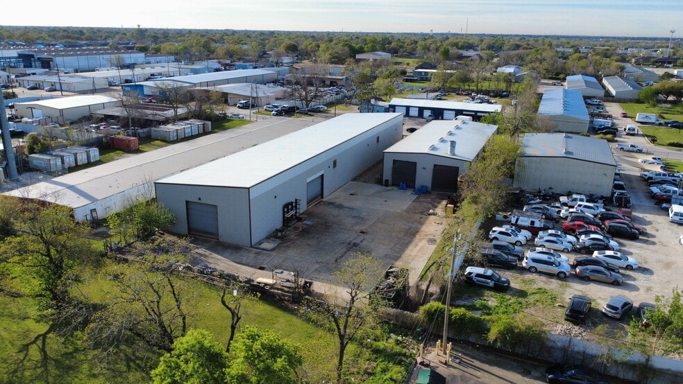 More Photos Of 511 Curtis Ave, Pasadena Warehouse For Sale