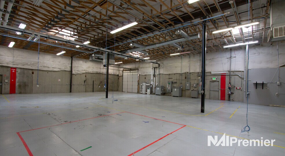 More Photos Of 649 W 9400 S, Sandy Warehouse For Sale